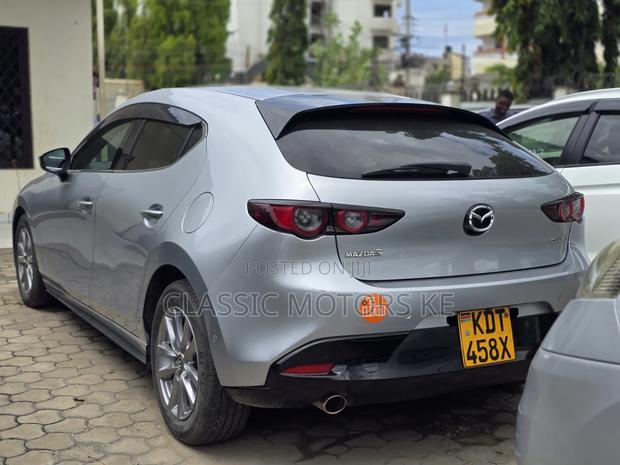Mazda 3 2019 Silver