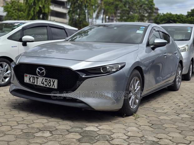 Mazda 3 2019 Silver