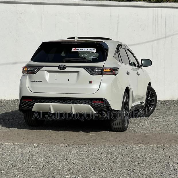 Toyota Harrier 2.0 Turbo GR Sport 2019 White