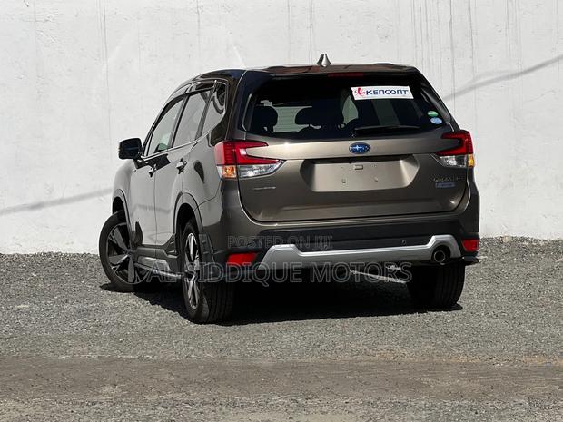 Subaru Forester Touring AWD 2019 Gold