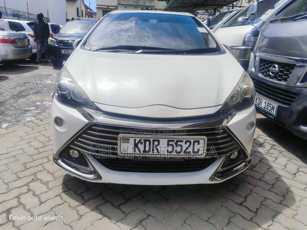 Toyota Aqua 2018 White