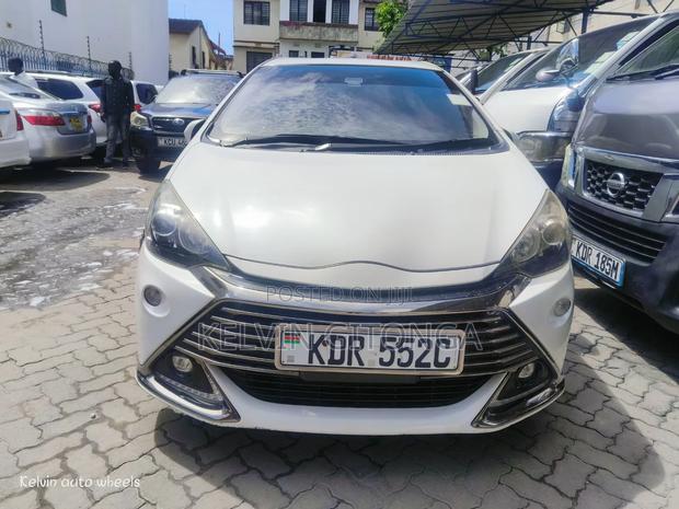 Toyota Aqua 2018 White