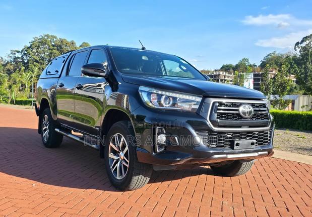 Toyota Hilux 2019 Black