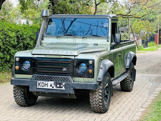 Land Rover Defender Puma 110 2.4 TD 2010 Green