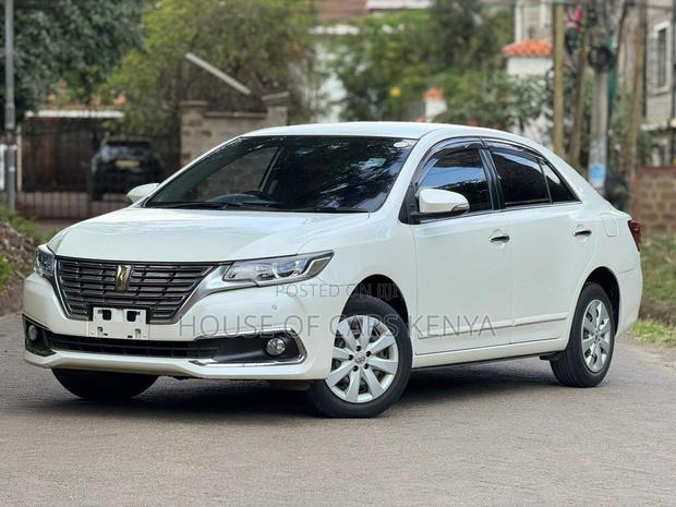 Toyota Premio 1.8 FWD 2018 White