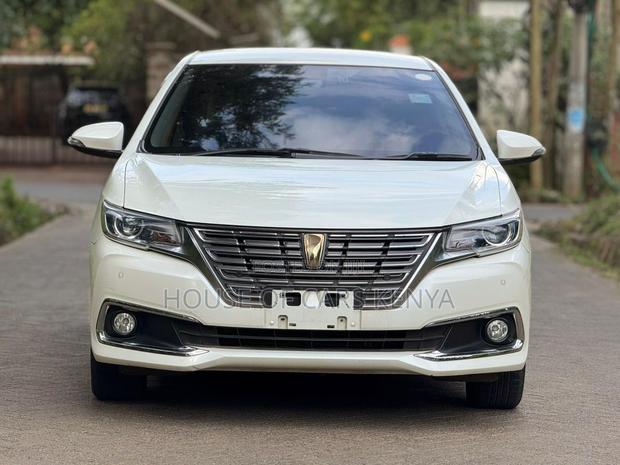 Toyota Premio 1.8 FWD 2018 White