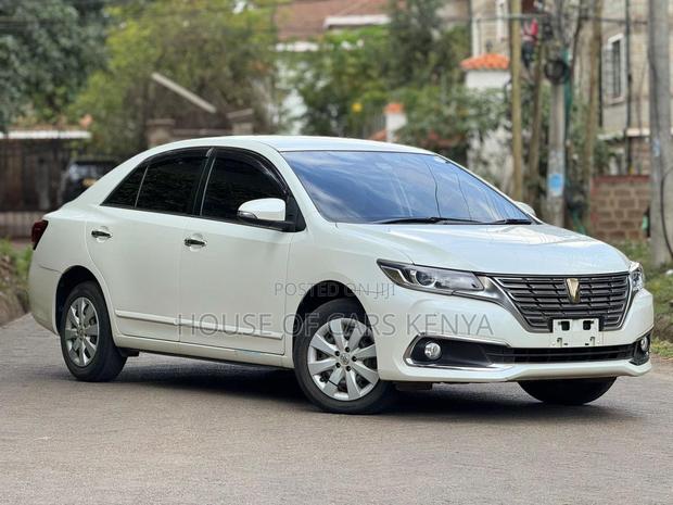 Toyota Premio 1.8 FWD 2018 White