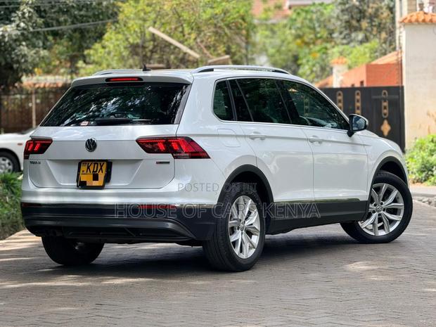 Volkswagen Tiguan 2.0T SE AWD 4MOTION 2018 White