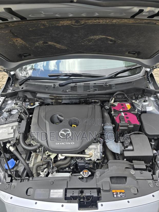 Mazda 2 2020 Silver