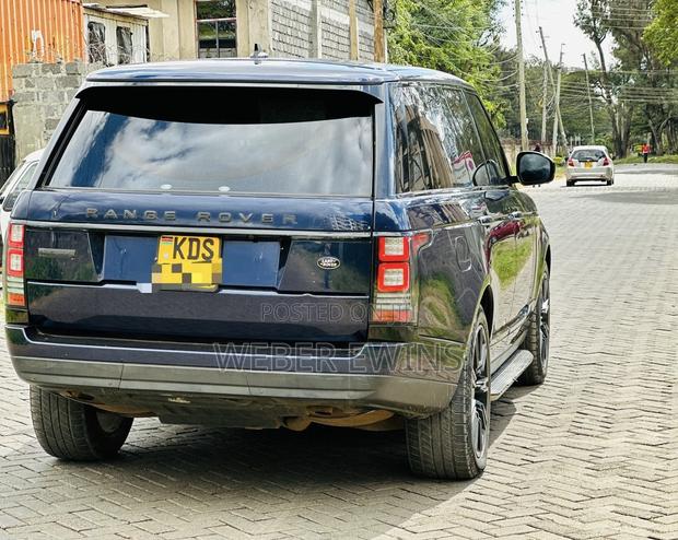 Land Rover Range Rover Vogue 2015 Blue