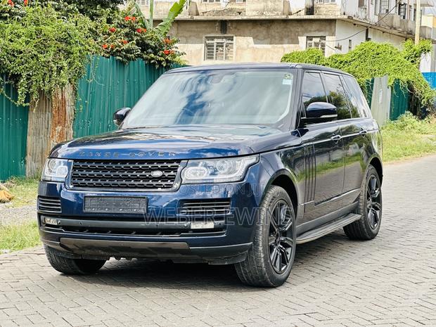 Land Rover Range Rover Vogue 2015 Blue