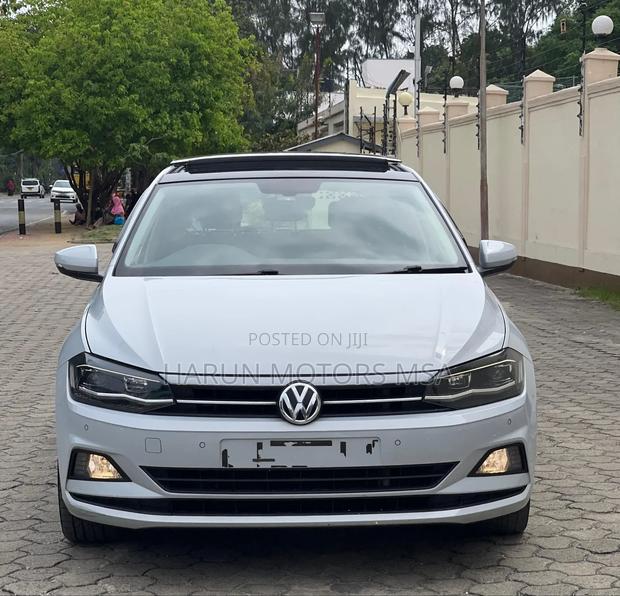 Volkswagen Golf 2018 Silver