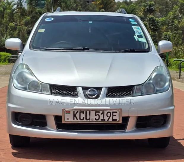 Nissan Wingroad 2011 Silver