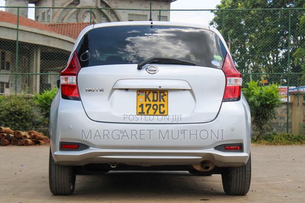 Nissan Note 2017 Silver