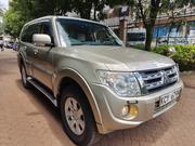 Mitsubishi Pajero V80 3.0 VR-I 2013 Gold for sale