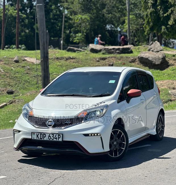 Nissan Note 2016 White