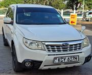 Subaru Forester 2012 White for sale