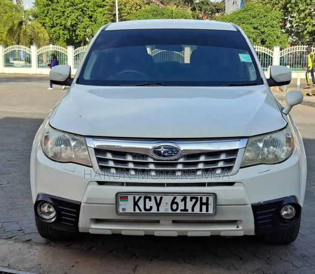 Subaru Forester 2012 White
