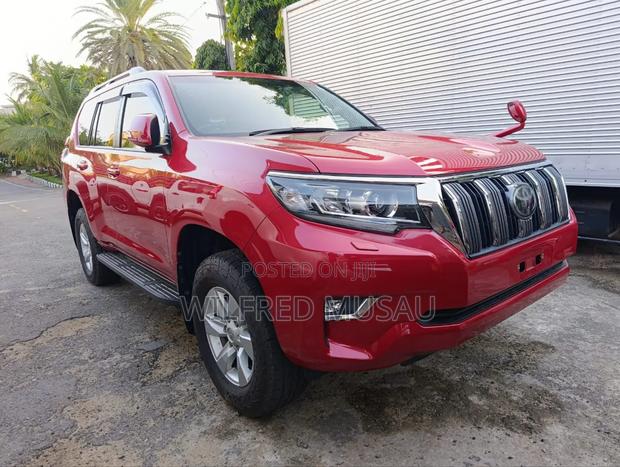 Toyota Land Cruiser Prado 2.7 2018 Red