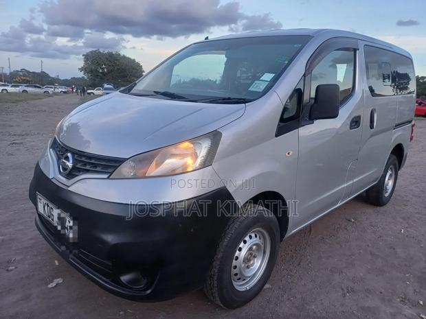 Nissan NV200 2014 Silver