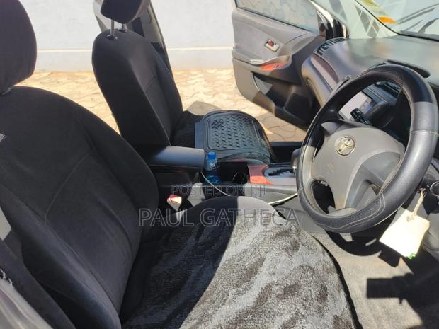 Toyota Premio 2009 Silver
