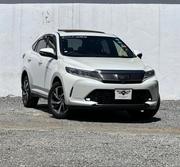Toyota Harrier 2.0 Turbo 4WD 2019 White for sale