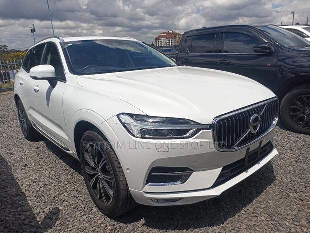Volvo XC60 T5 Inscription FWD 2019 White