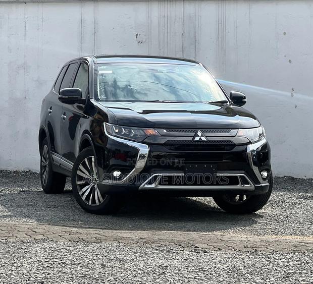 Mitsubishi Outlander SE FWD 2019 Black