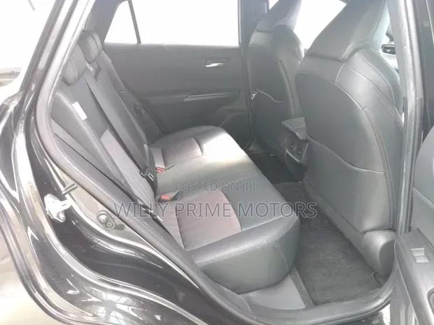 Toyota Harrier 2.0 4WD 2020 Black
