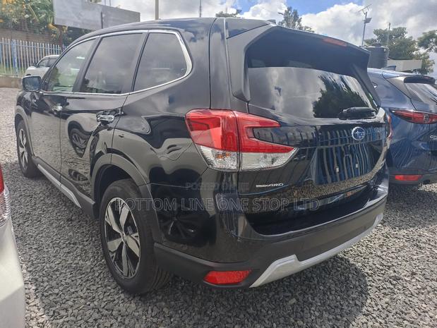 Subaru Forester 2019 Black