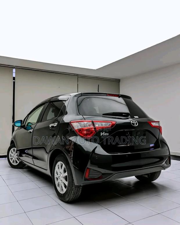 Toyota Vitz 2019 Black