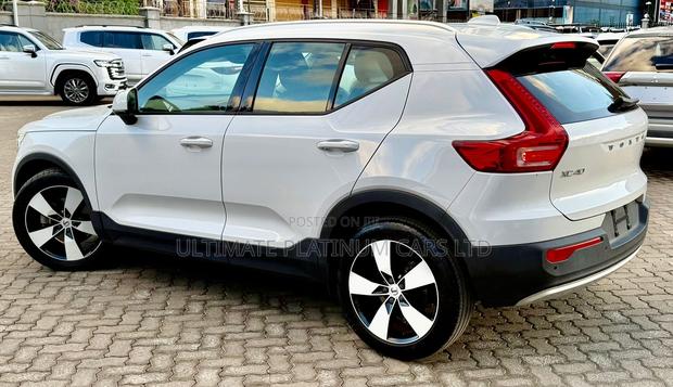 Volvo XC40 T5 Petrol AWD 2019 White