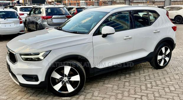 Volvo XC40 T5 Petrol AWD 2019 White