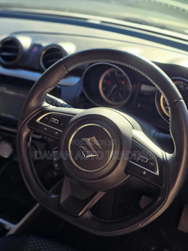 Suzuki Swift 2019 Gray