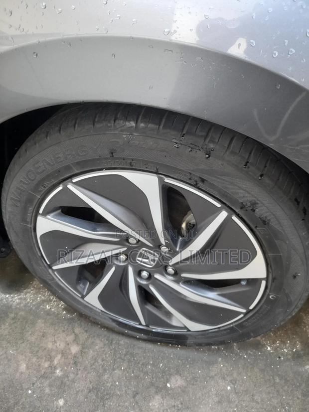 Honda Insight Touring 2019 Gray