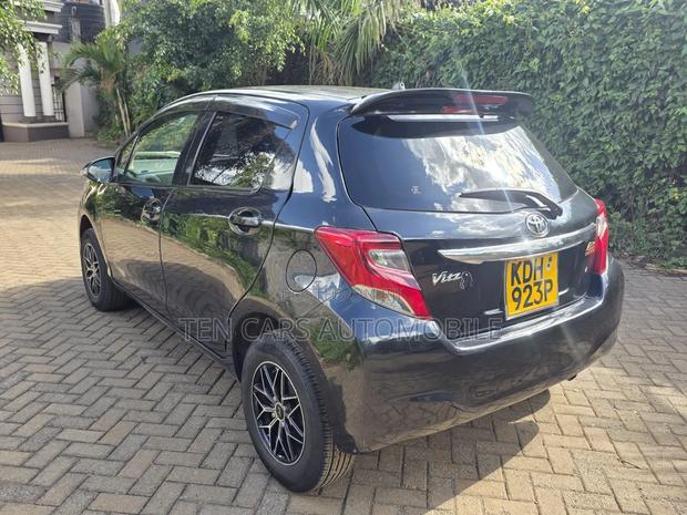 Toyota Vitz 2015 Black