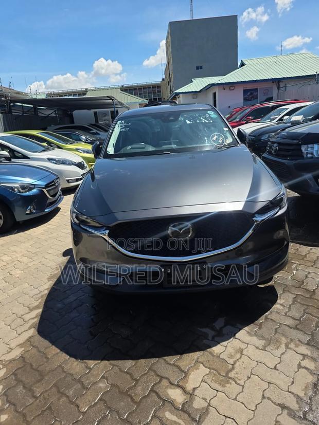 Mazda CX-5 2020 Gray