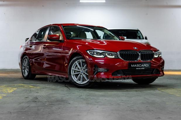 BMW 330i 2019 Red
