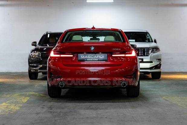 BMW 330i 2019 Red