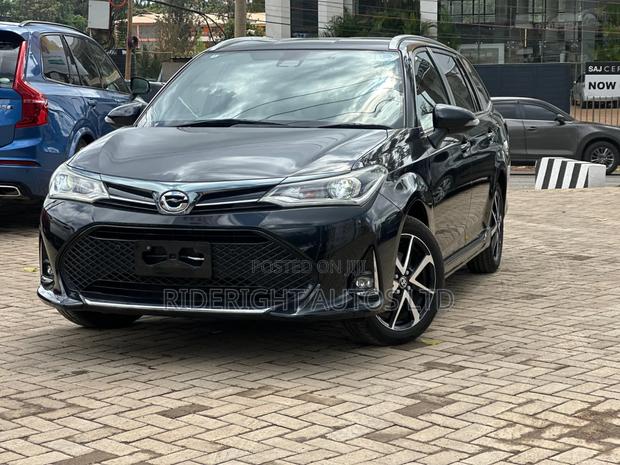 Toyota Corolla Fielder 1.5 Petrol AWD 2019 Black