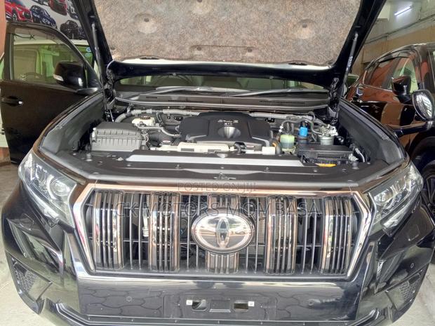 Toyota Land Cruiser 2020 Black