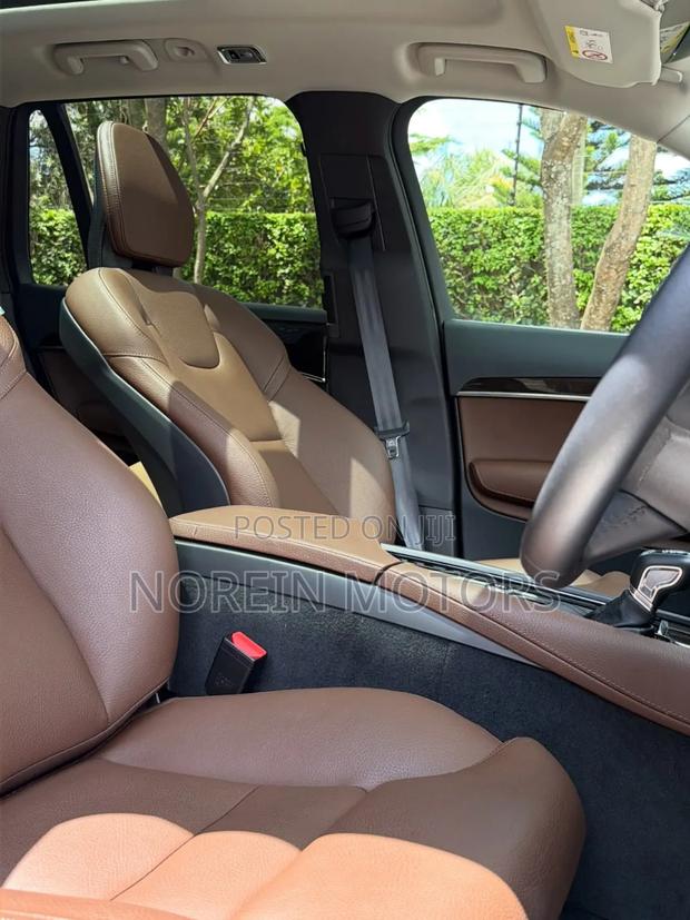 Volvo XC90 2019 White