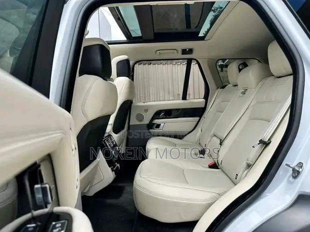 Land Rover Range Rover Vogue 2021 Off white