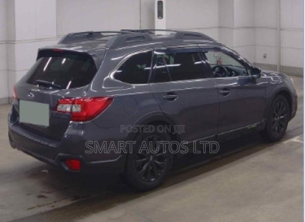Subaru Outback 2019 Gray