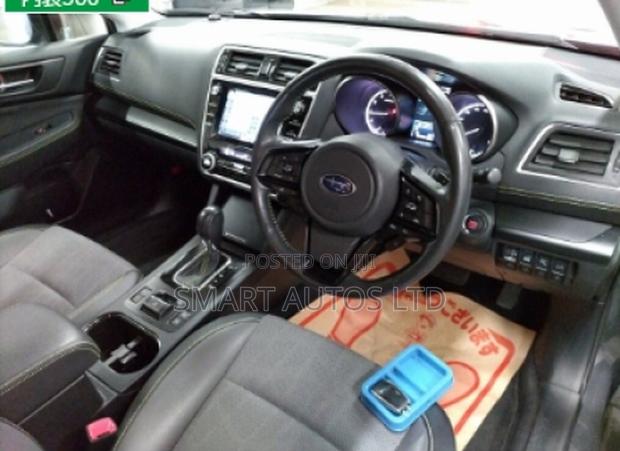 Subaru Outback 2019 Gray