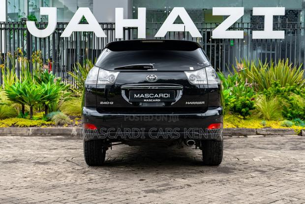 Toyota Harrier 2.4 2010 Black