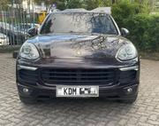 Porsche Cayenne Base AWD 2016 Maroon for sale