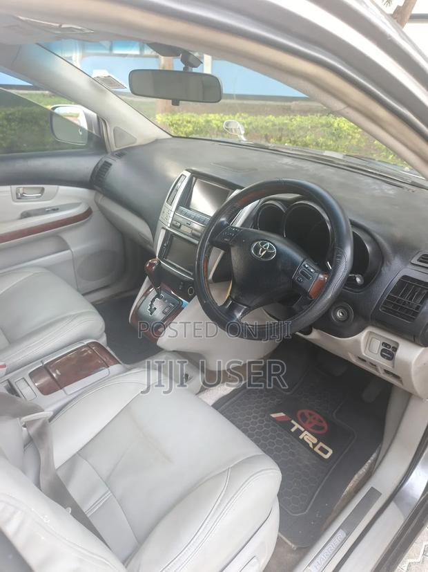 Toyota Harrier 3.5 V6 2007 Gray