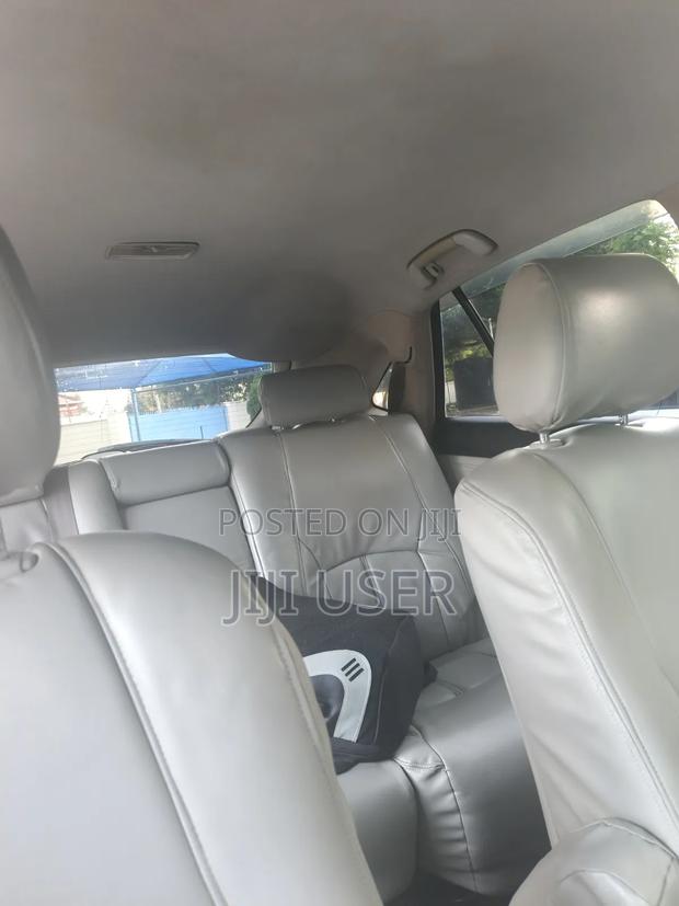Toyota Harrier 3.5 V6 2007 Gray