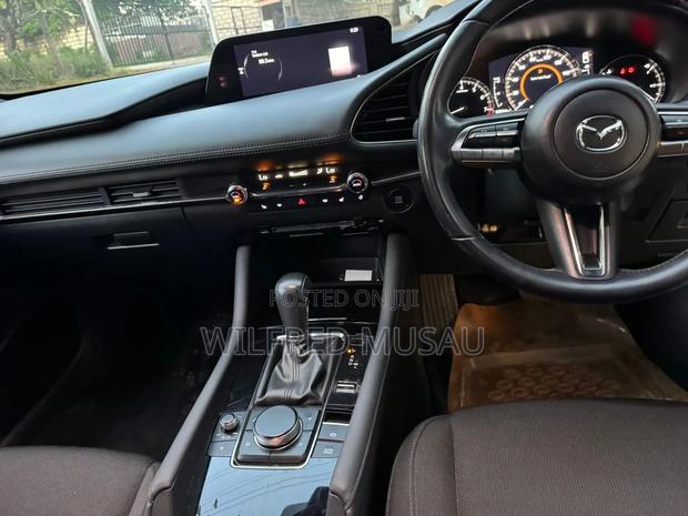 Mazda 3 2019 Silver